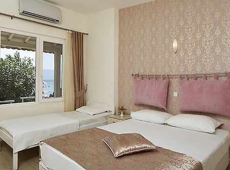 Meteor Beach Hotel Тургутрейс Экстерьер фото